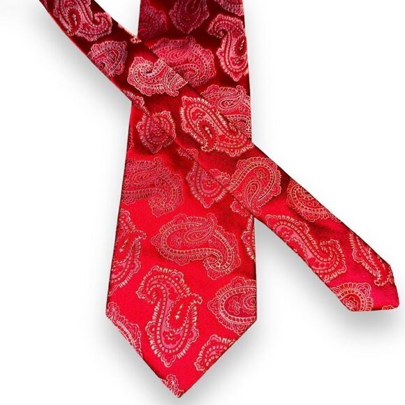 Paul Fredrick Crimson Red Paisley Italian Silk Neck Tie - Picture 1 of 6